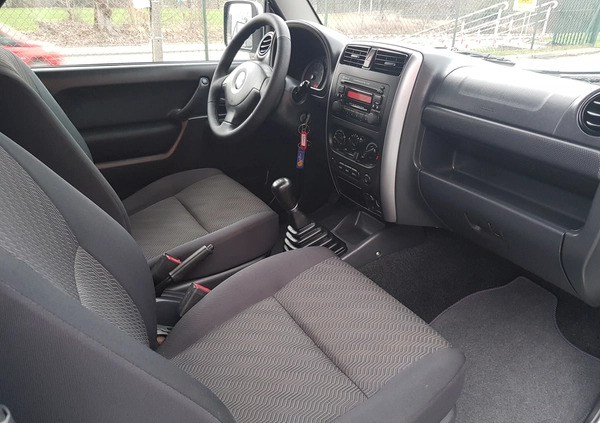 Suzuki Jimny cena 48500 przebieg: 179000, rok produkcji 2014 z Tczew małe 154